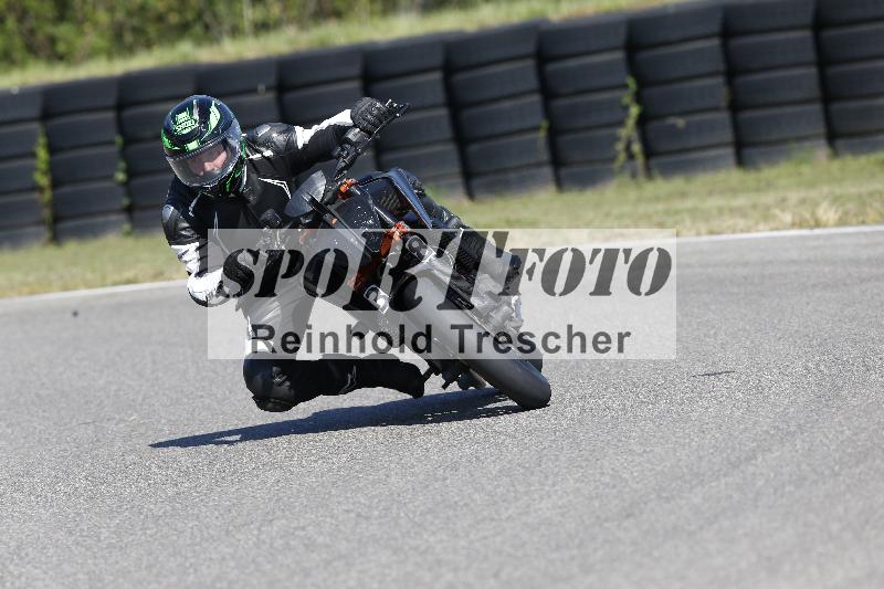 /Archiv-2025/49 26.08.2025 Cornu Master School ADR/rot-rouge/38